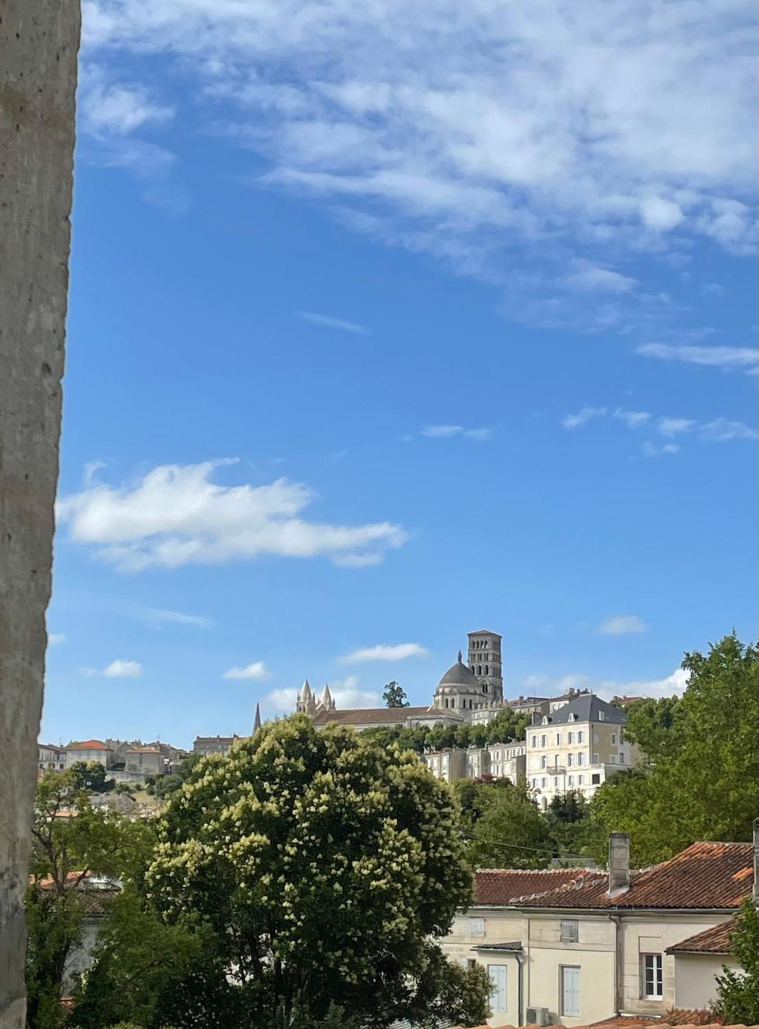 Le Bellevue - Spacieux Et Calme Angouleme Ngoại thất bức ảnh