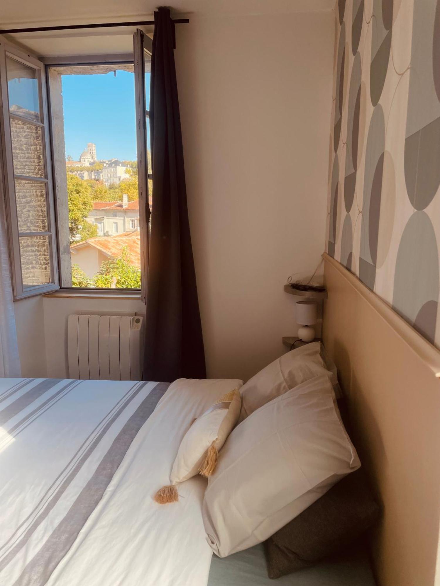 Le Bellevue - Spacieux Et Calme Angouleme Ngoại thất bức ảnh